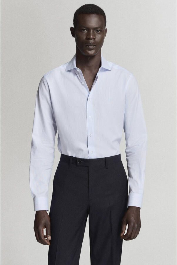 Mango Man slim fit gestreept overhemd lichtblauw