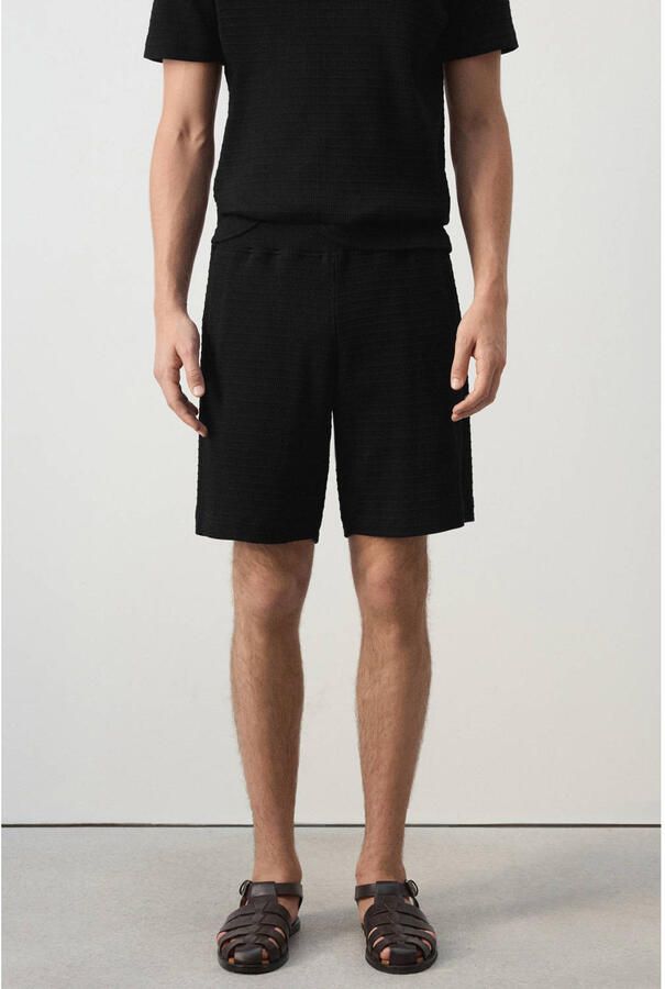 Mango Man straight leg casual short zwart