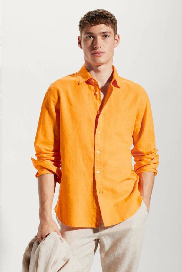 Mango Man regular fit overhemd met linnen oranje