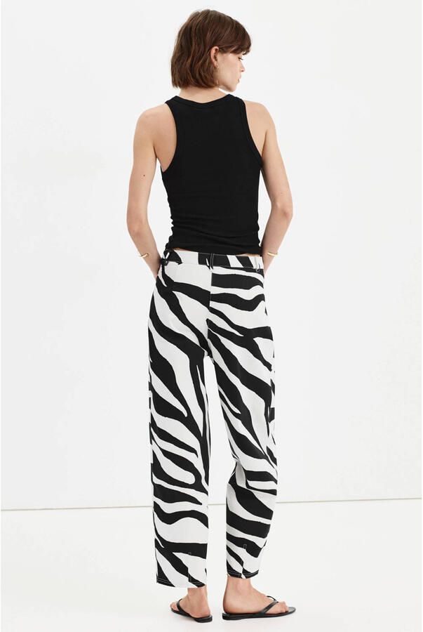 Mango barrel broek met zebraprint zwart - Foto 2