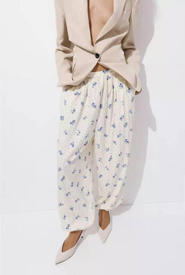 Mango barrel gebloemde broek ecru