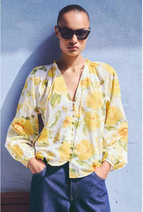 Mango blouse lichtgeel