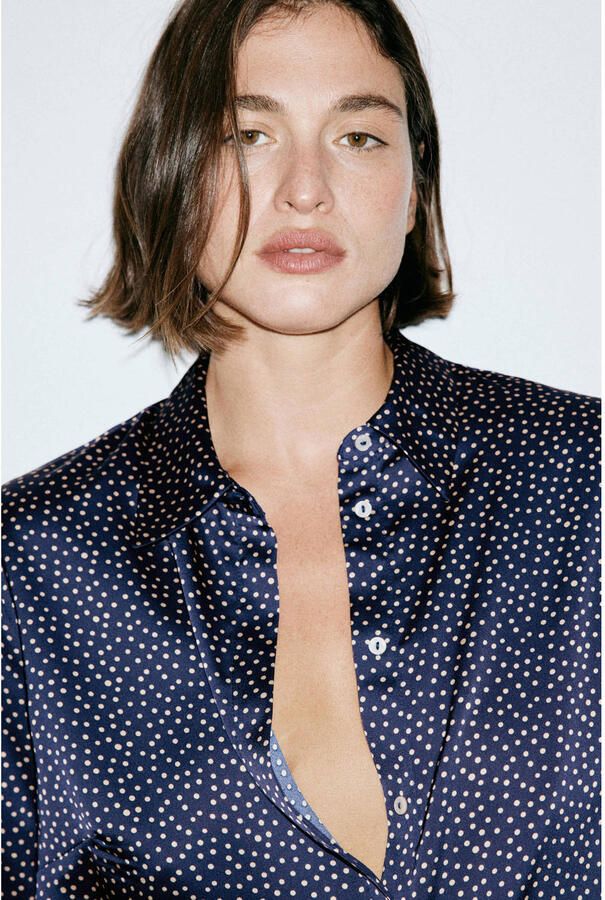 Mango blouse met stippen donkerblauw - Foto 3