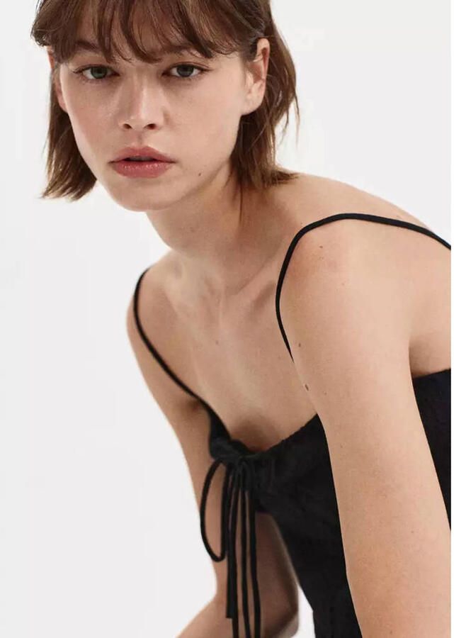 Mango broderie top zwart