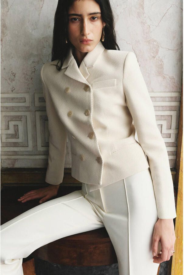 Mango cropped blazer ecru