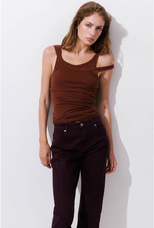 Mango cropped jeans donkerrood - Foto 3