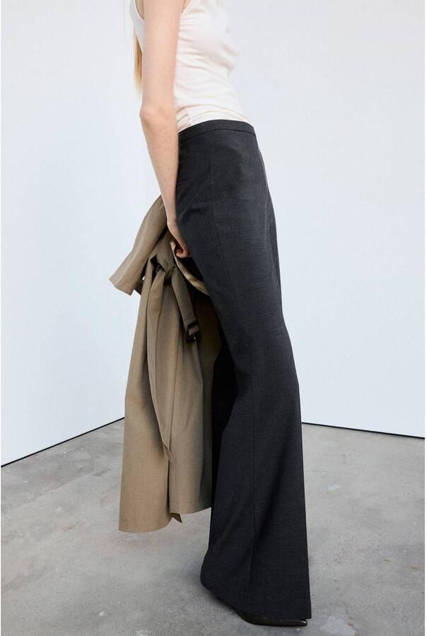Mango flared broek antraciet - Foto 3