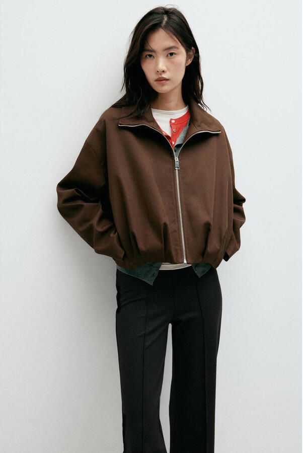 Mango flared broek zwart - Foto 3