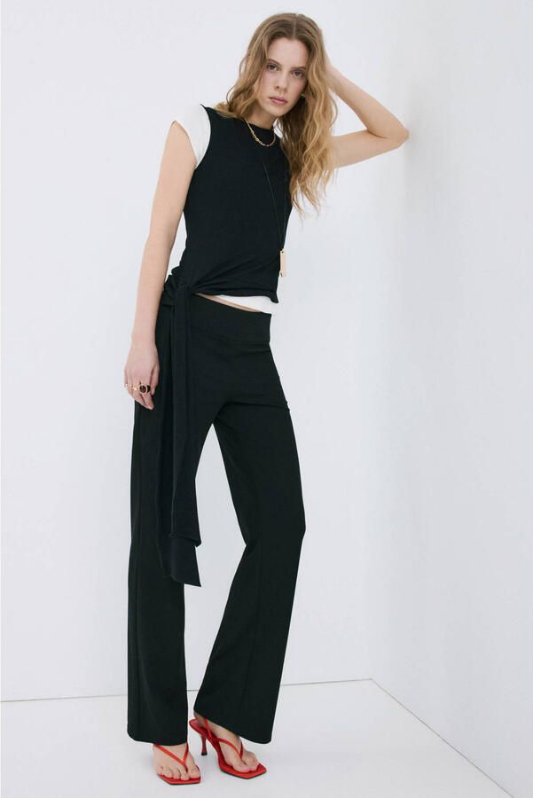 Mango flared regular waist casual broek zwart - Foto 3