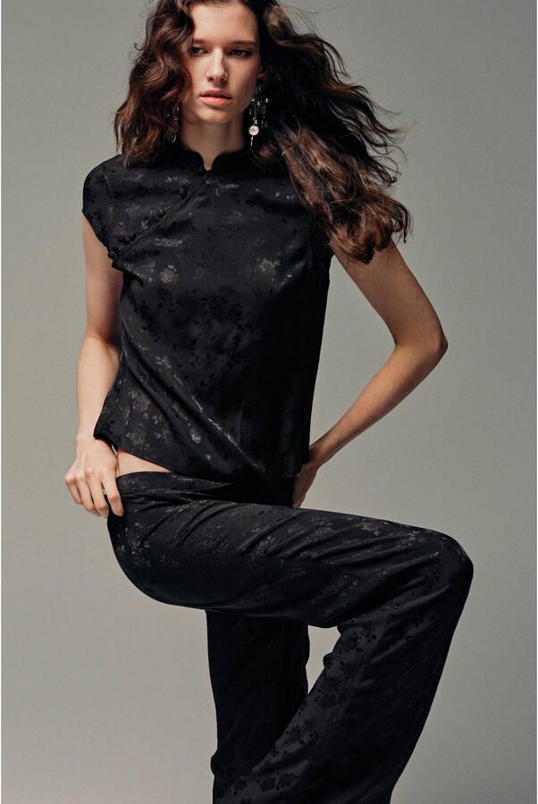 Mango gebloemde jacquard top zwart - Foto 3