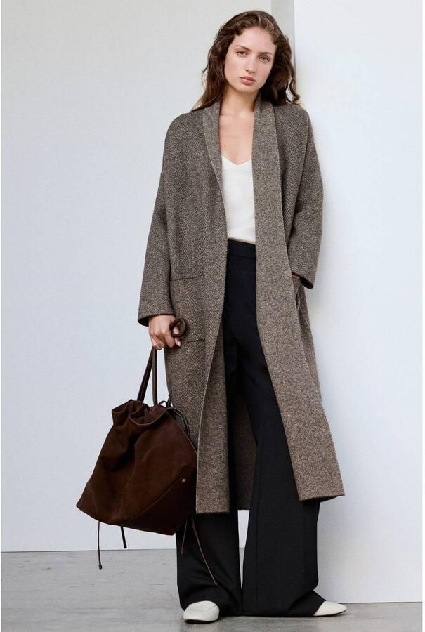 Mango gebreid lang vest met ceintuur bruin
