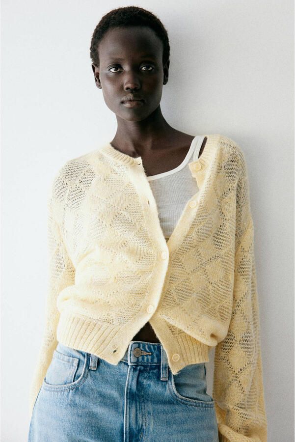 Mango gebreid vest met wol geel