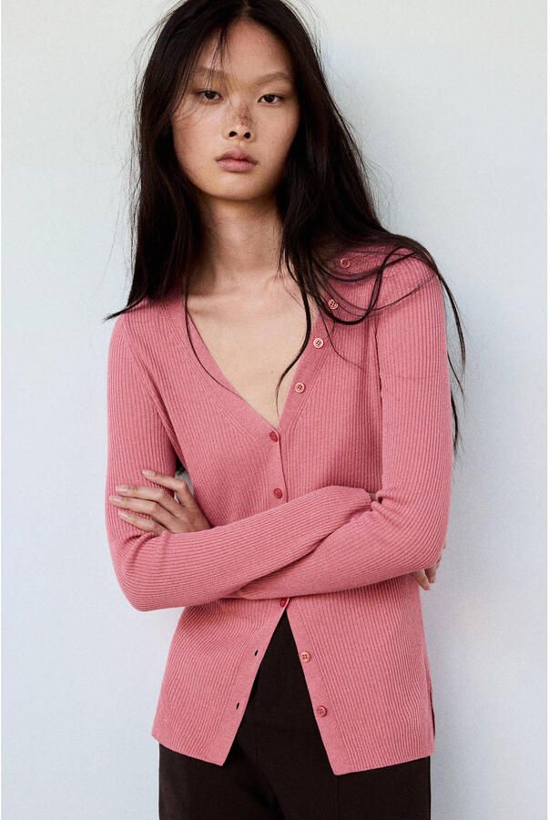 Mango gebreid vest roze