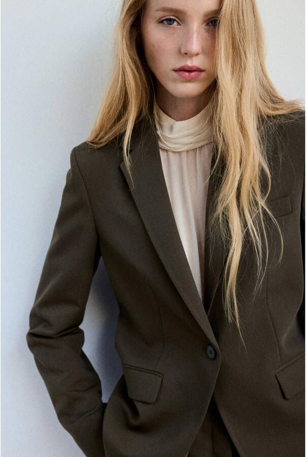 Mango getailleerde blazer groen
