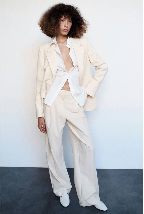 Mango getailleerde blazer ecru