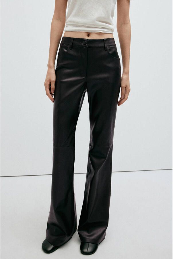 Mango imitatieleren flared broek bruin - Foto 2