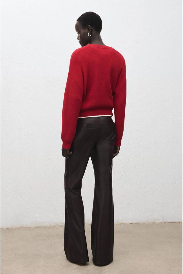Mango imitatieleren regular waist flared broek donkerbruin - Foto 2