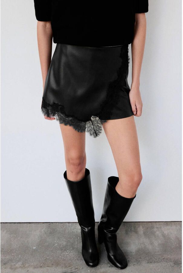 Mango imitatieleren skort zwart