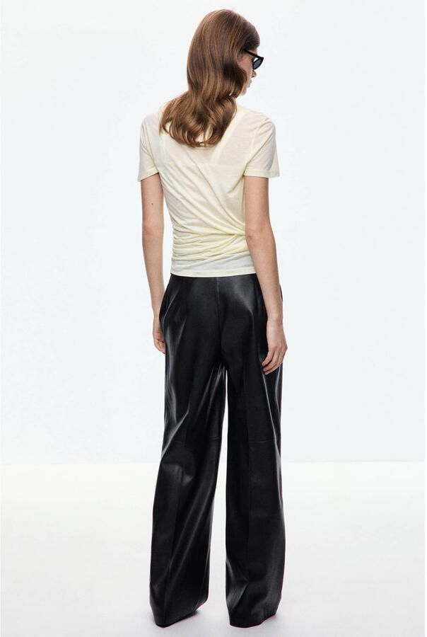 Mango imitatieleren wide leg broek zwart - Foto 2