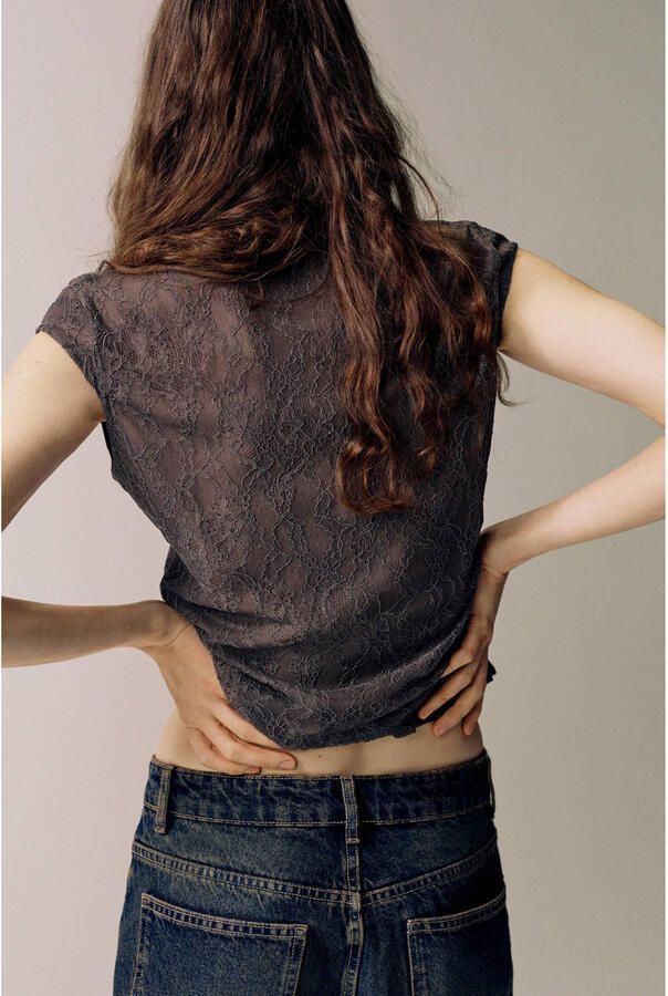 Mango kanten top met cut-out grijs - Foto 3