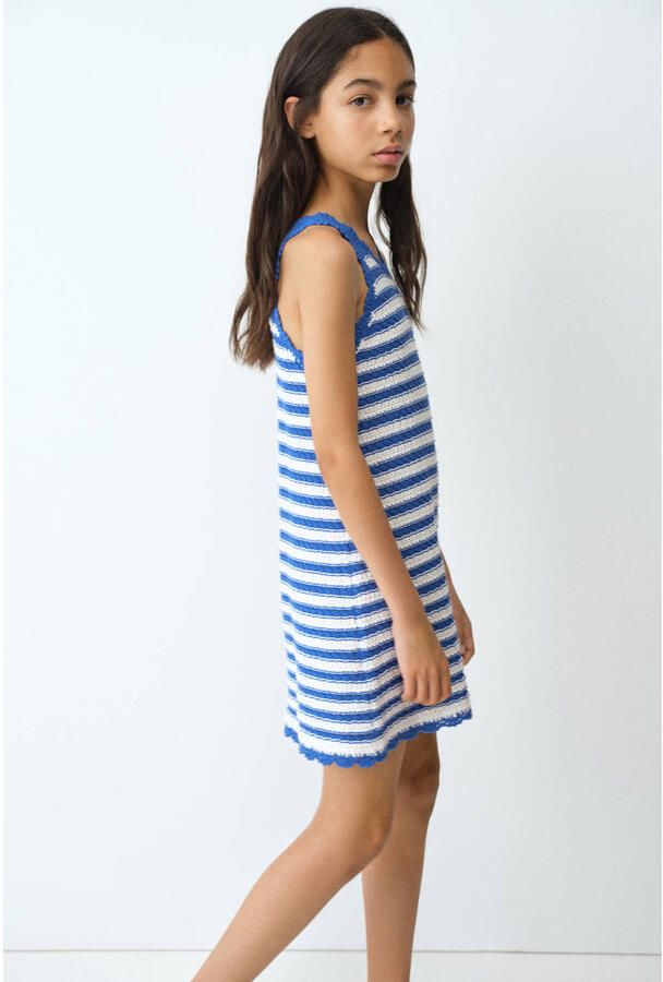 Mango Kids gestreepte korte jurk grof gebreid blauw - Foto 2