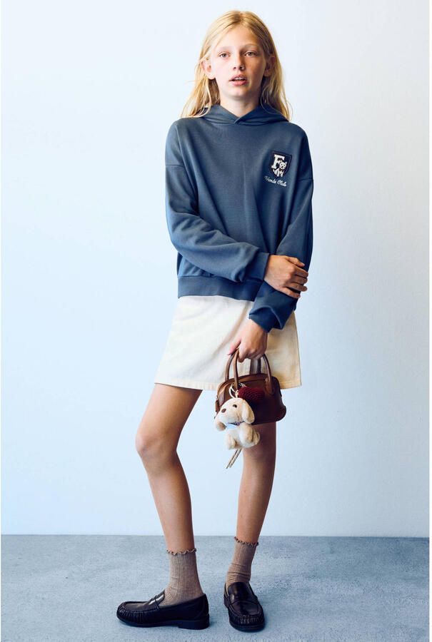 Mango Kids hoodie met borduursels en backprint blauw - Foto 2