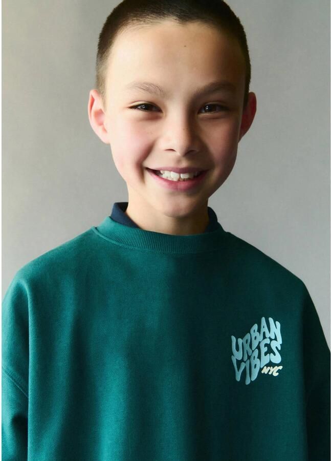 Mango Kids sweater met backprint groen - Foto 3
