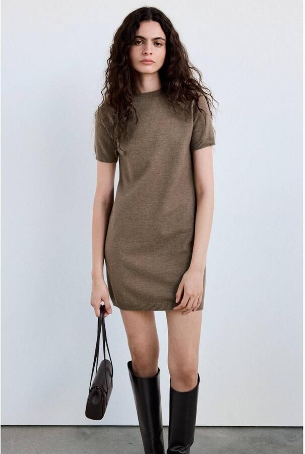 Mango korte jurk met wol beige