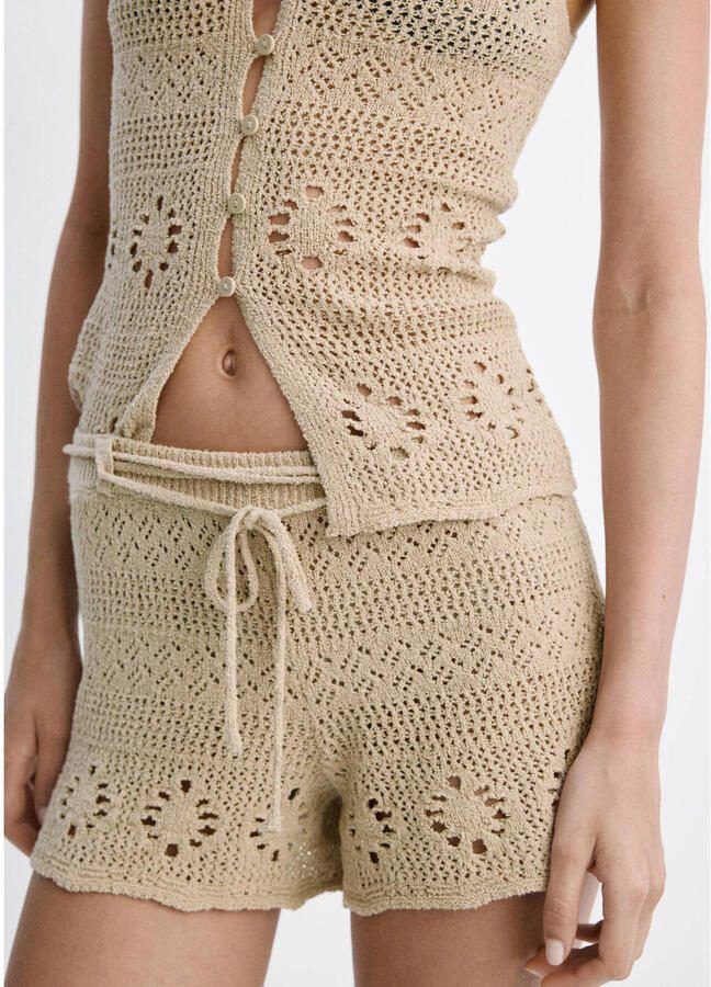 Mango low waist regular fit gehaakte strandshort met ceintuur zand - Foto 2