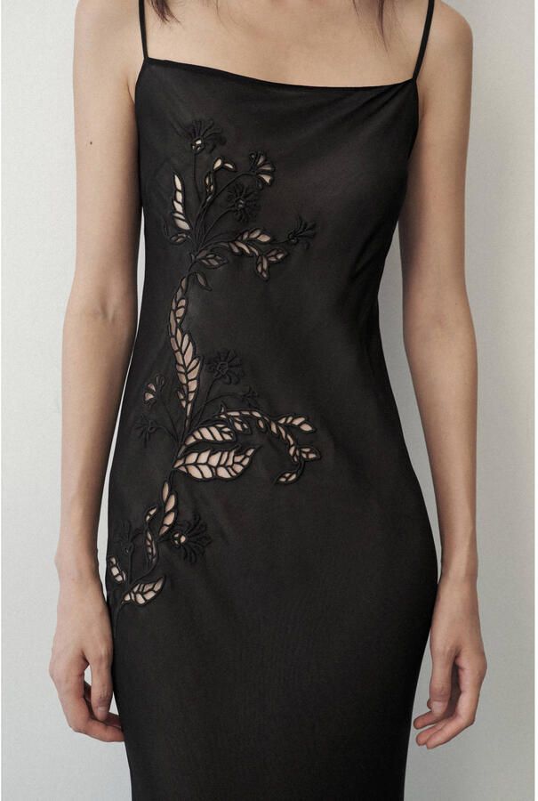Mango maxi jurk met broderie zwart