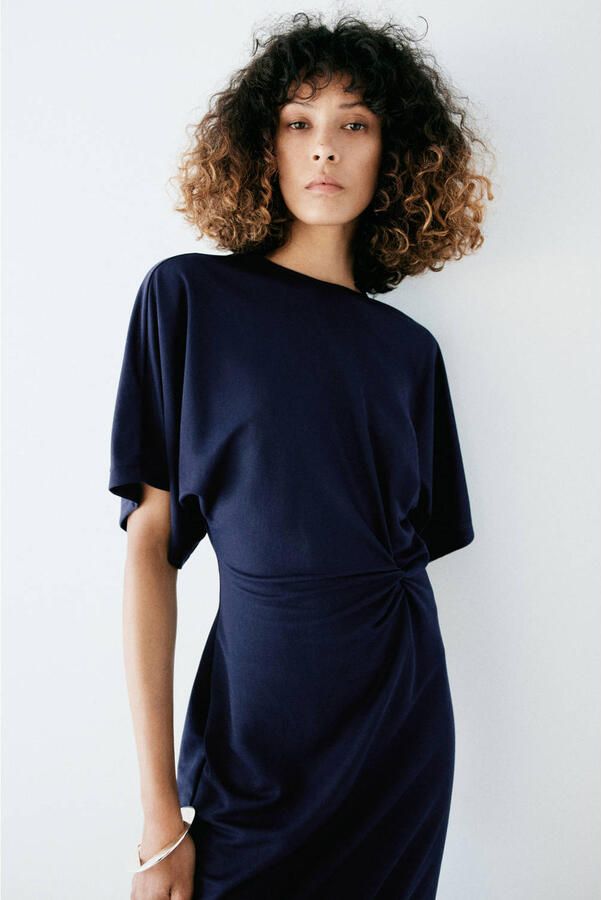 Mango midi jurk met split donkerblauw