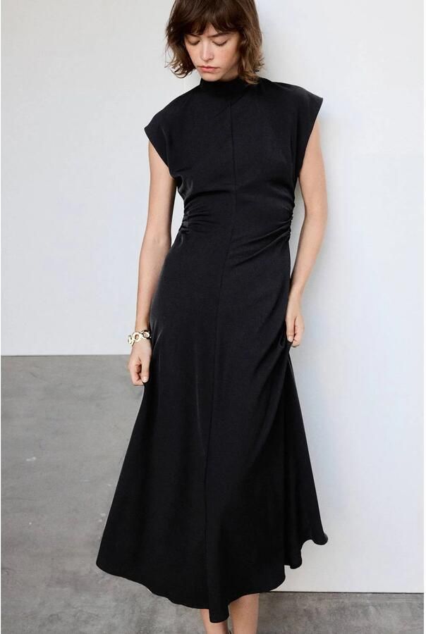 Mango midi jurk zwart