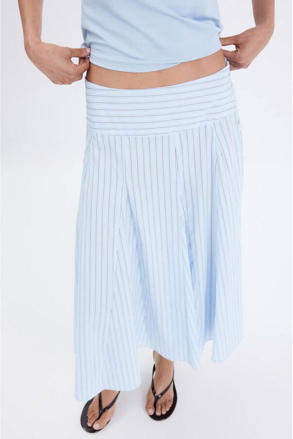 Mango midi rok met krijtstreep lichtblauw