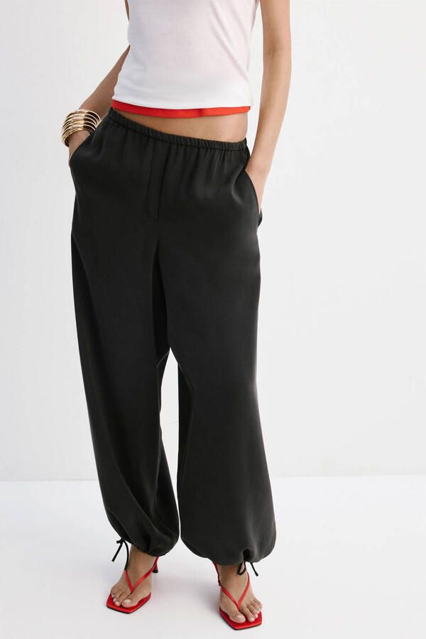 Mango modal barrel broek zwart