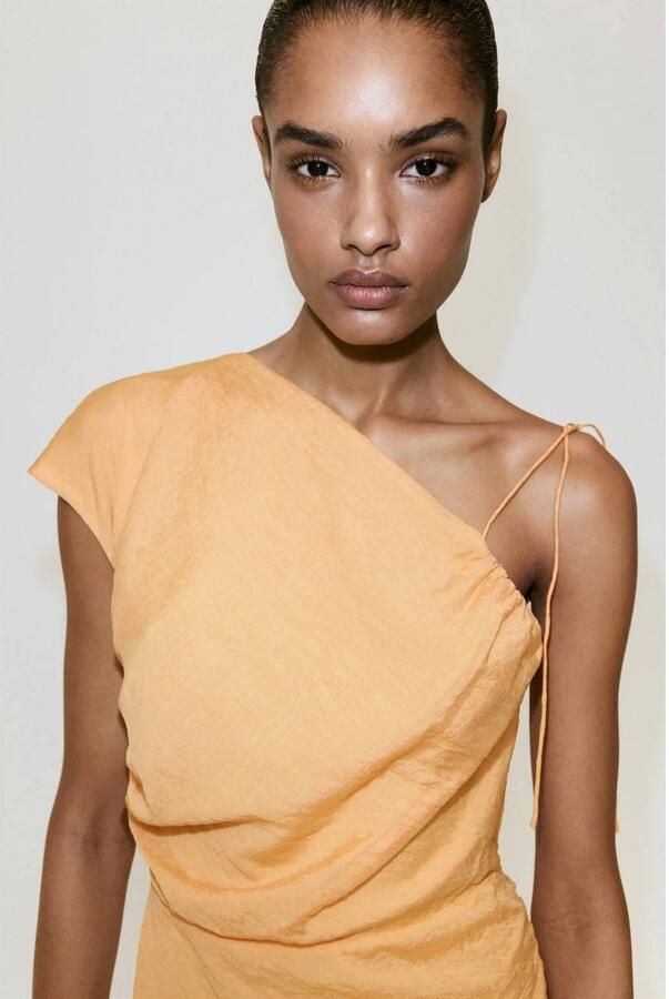 Mango one shoulder midi zomerjurk geel