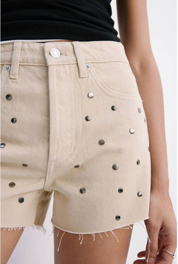 Mango regular fit denim short met studs beige - Foto 2