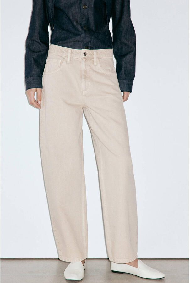 Mango regular waist barrel jeans beige