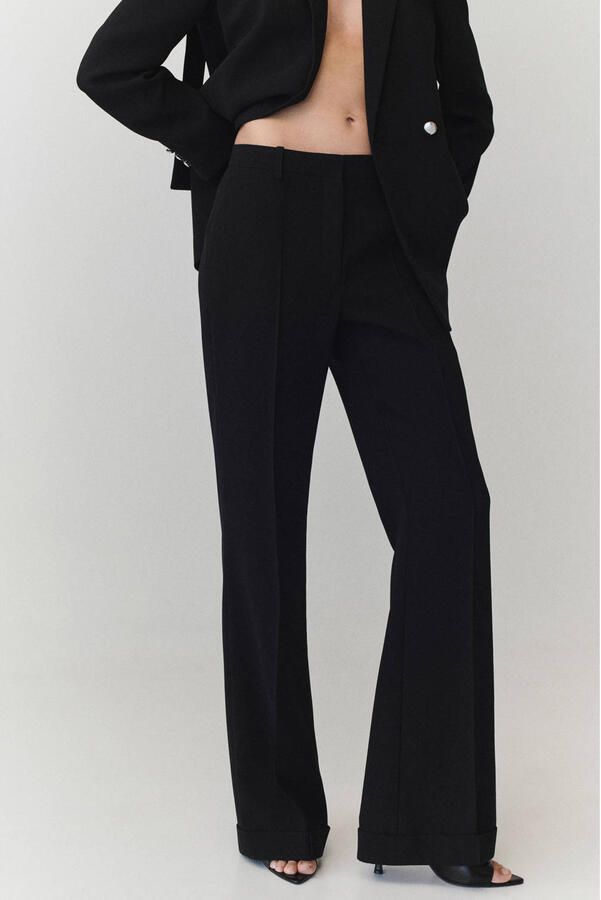 Mango regular waist flared broek zwart