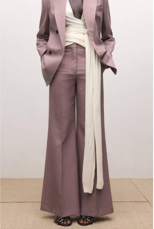 Mango regular waist flared broek roze
