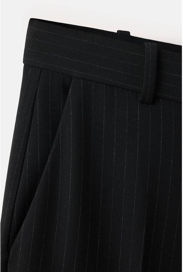 Mango straight leg broek met krijtstreep zwart - Foto 3