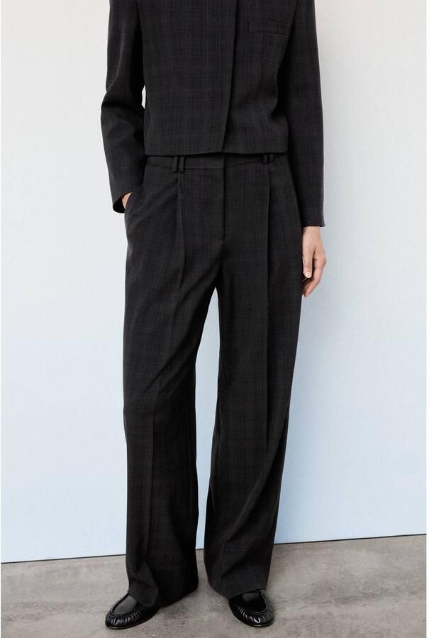 Mango straight leg geruite pantalon met plooien bruin