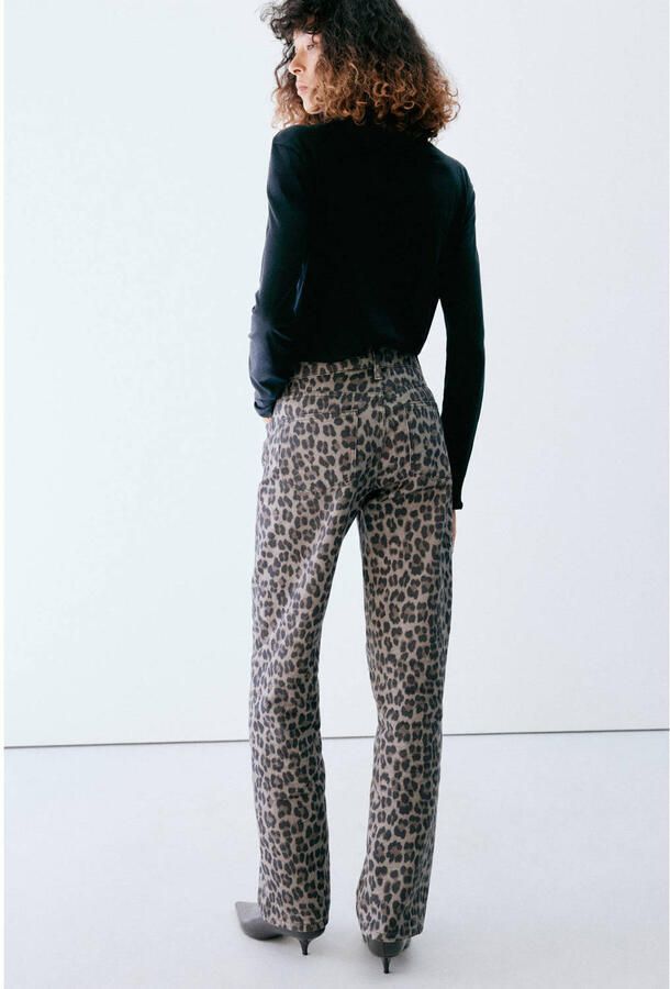 Mango straight leg jeans met panterprint grijs zwart - Foto 2