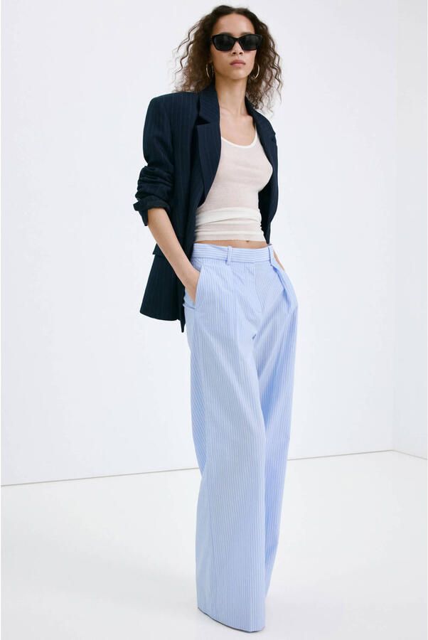 Mango straight regular waist broek met krijtstreep lichtblauw - Foto 2