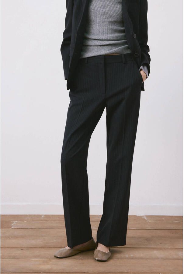 Mango straight regular waist broek met krijtstreep marineblauw - Foto 3