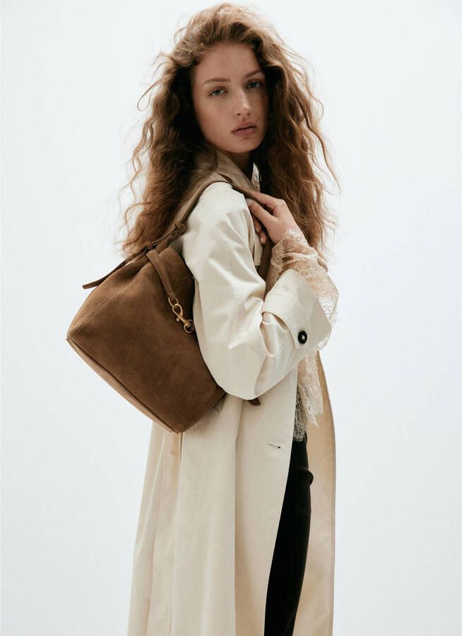 Mango suède schoudertas bruin - Foto 3