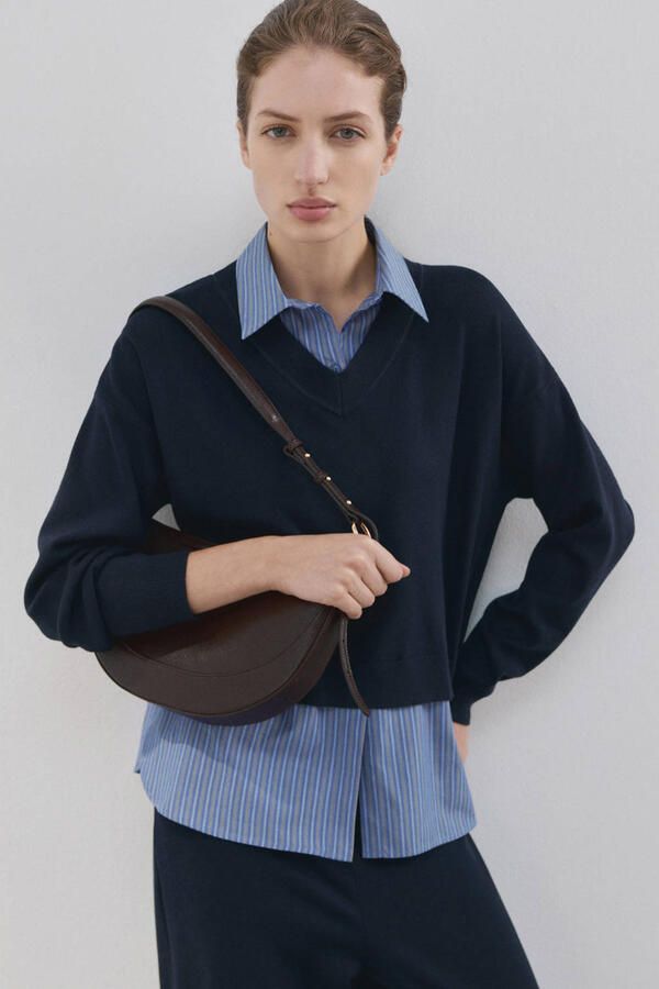 Mango sweater blauw met overhemd details