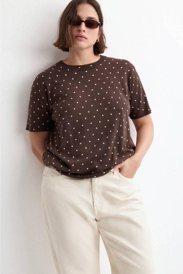 Mango T-shirt met stippen donkerbruin
