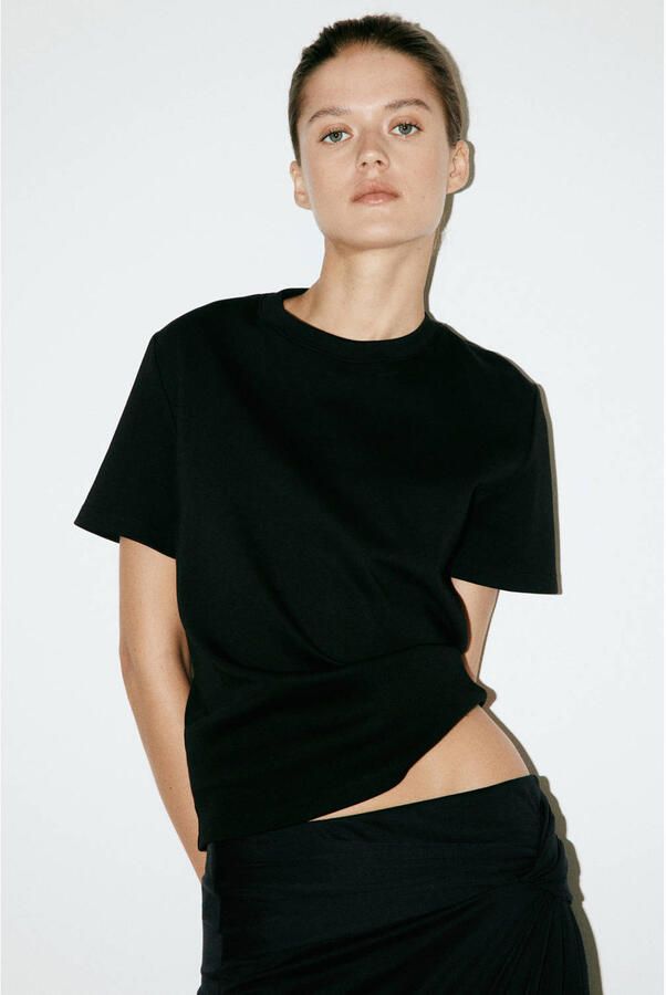 Mango T-shirt zwart