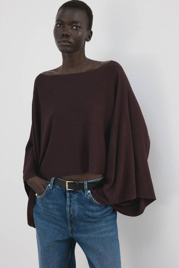 Mango top met cape donkerrood fijn gebreid