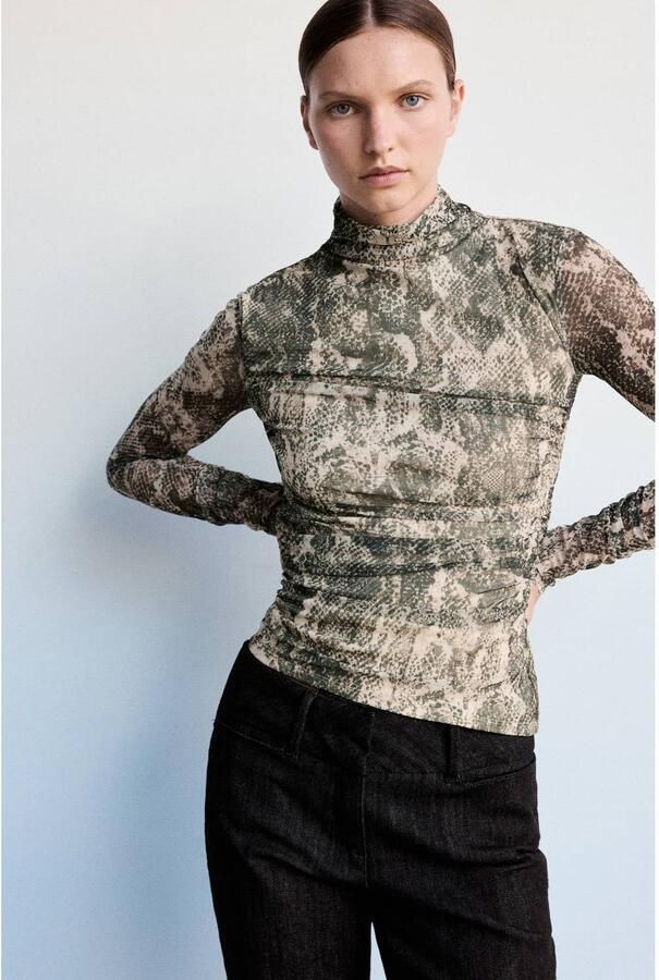 Mango top met plooien en dierenprint beige bruin